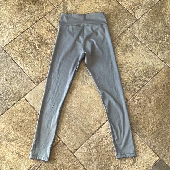 + nwot + AEROPOSTALE Air Soft Crossover High Waisted Leggings - Picture 2 of 7